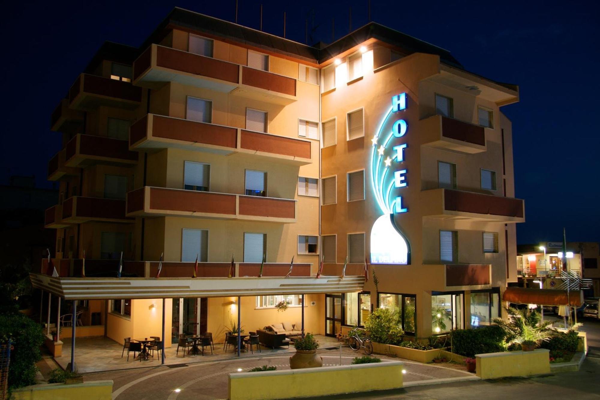 Hotel Il Delfino Сан-Вінченцо Екстер'єр фото